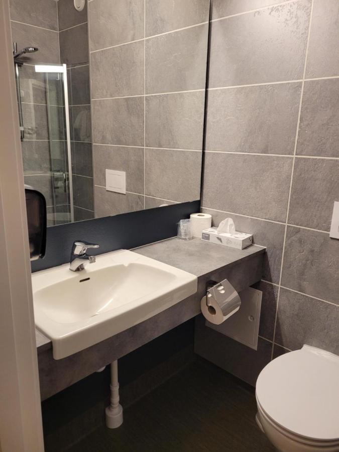 Dombas Hotel Extérieur photo